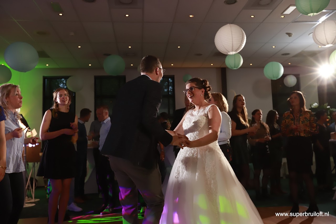 Bruiloft Luut Peter en Meike Tjaarda Oranjewoud