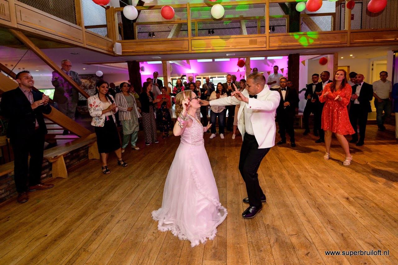Bruiloft Loes en Rahul De Pollepleats