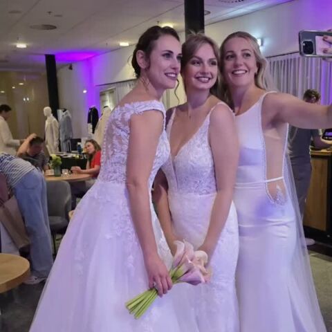 Instagram: Primeur op Trouwen in Stijl: het Gastenportret ✨ Iedere gast wordt live getekend en… (opent in nieuw tabblad)